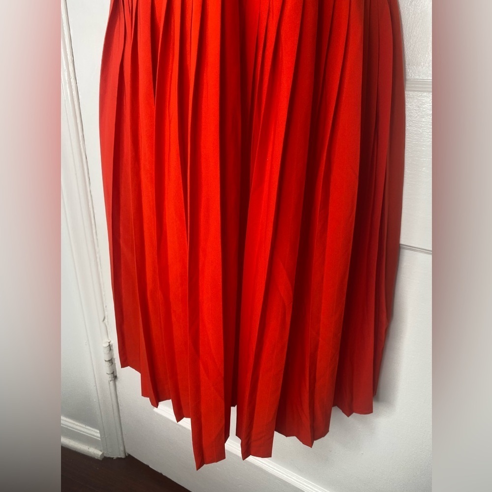 Ellen Tracy Vibrant Red Mini Dress - Picture 3 of 6